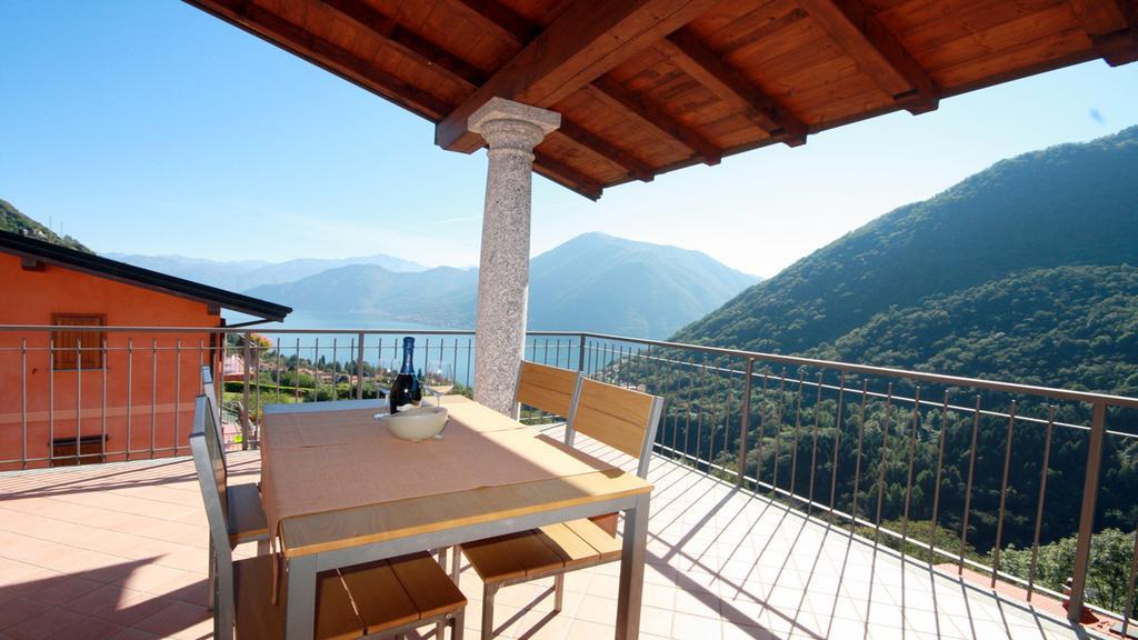 The Balcony On The Lake Dizzasco Экстерьер фото